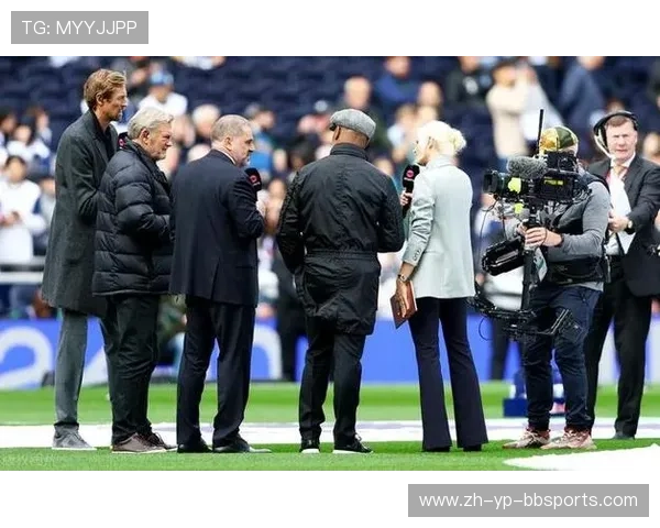 英超球星杰拉德的妻子是谁？揭秘这位传奇球员的家庭生活